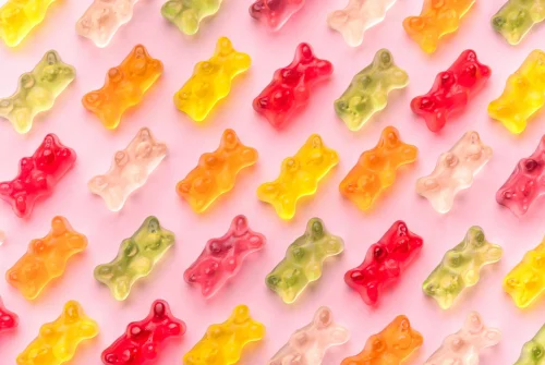 Is it safe to take THC gummies on an empty stomach?